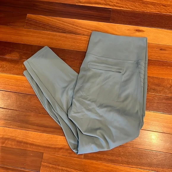 ⭐️ Athleta Delancey Moto Tight Size 2X - Picture 8 of 10